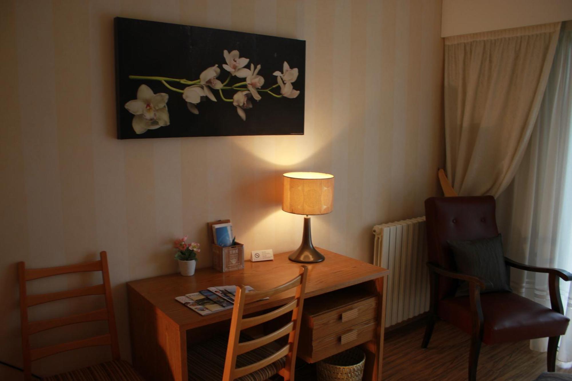 Hotel Restaurant Le Panorama Neuvecelle Bilik gambar
